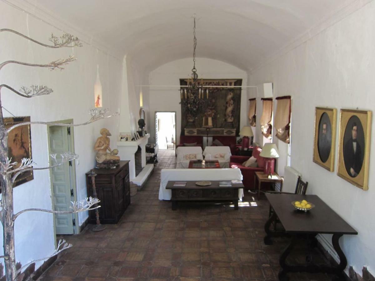 Cortijo El Triguero N-398 Ctra Carmona - El Viso Del Alcor Km 18 Villa Exterior photo